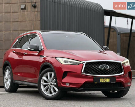 Красный Инфинити QX50, объемом двигателя 2 л и пробегом 132 тыс. км за 22350 $, фото 8 на Automoto.ua