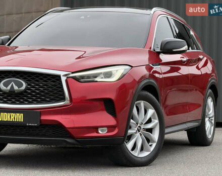 Красный Инфинити QX50, объемом двигателя 2 л и пробегом 132 тыс. км за 22350 $, фото 3 на Automoto.ua