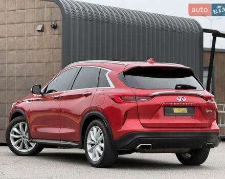 Красный Инфинити QX50, объемом двигателя 2 л и пробегом 132 тыс. км за 22350 $, фото 18 на Automoto.ua