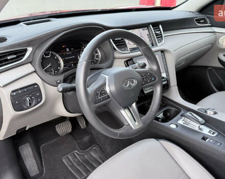 Красный Инфинити QX50, объемом двигателя 1.99 л и пробегом 26 тыс. км за 36000 $, фото 17 на Automoto.ua