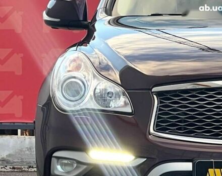 Инфинити QX50, объемом двигателя 2.5 л и пробегом 56 тыс. км за 18500 $, фото 6 на Automoto.ua