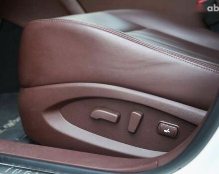 Інфініті QX50, об'ємом двигуна 2.5 л та пробігом 18 тис. км за 21900 $, фото 24 на Automoto.ua