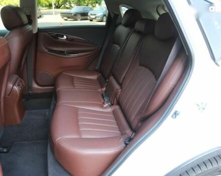 Інфініті QX50, об'ємом двигуна 2.5 л та пробігом 18 тис. км за 21900 $, фото 7 на Automoto.ua