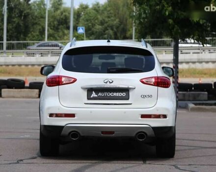 Інфініті QX50, об'ємом двигуна 2.5 л та пробігом 18 тис. км за 21900 $, фото 4 на Automoto.ua