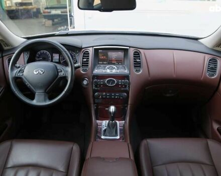 Інфініті QX50, об'ємом двигуна 2.5 л та пробігом 18 тис. км за 21900 $, фото 12 на Automoto.ua