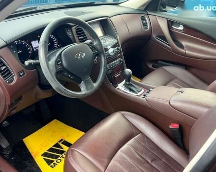 Инфинити QX50, объемом двигателя 2.5 л и пробегом 56 тыс. км за 18500 $, фото 28 на Automoto.ua