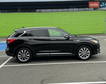 Инфинити QX50, объемом двигателя 2 л и пробегом 76 тыс. км за 21500 $, фото 3 на Automoto.ua