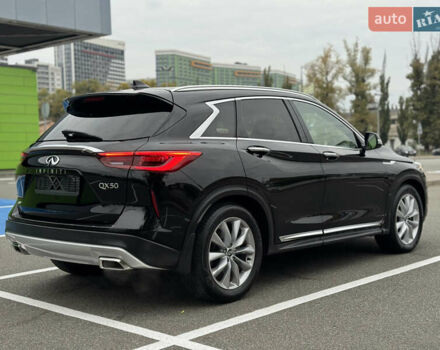 Инфинити QX50, объемом двигателя 2 л и пробегом 76 тыс. км за 21500 $, фото 4 на Automoto.ua