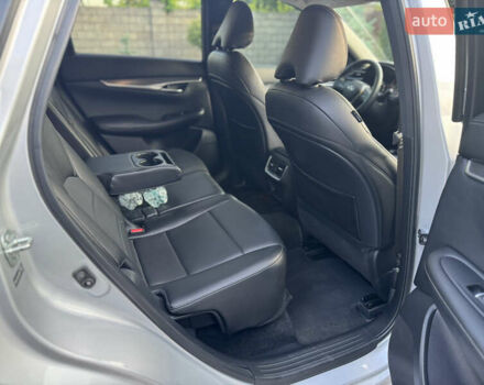 Инфинити QX50, объемом двигателя 2 л и пробегом 89 тыс. км за 21300 $, фото 15 на Automoto.ua