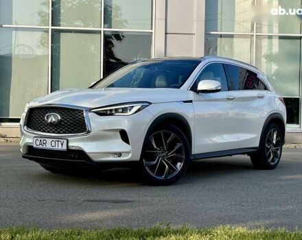 Инфинити QX50, объемом двигателя 2 л и пробегом 34 тыс. км за 34999 $, фото 2 на Automoto.ua