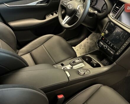 Инфинити QX50, объемом двигателя 2 л и пробегом 0 тыс. км за 61734 $, фото 19 на Automoto.ua