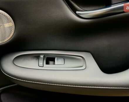 Инфинити QX50, объемом двигателя 2 л и пробегом 0 тыс. км за 51725 $, фото 12 на Automoto.ua