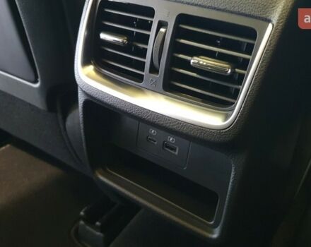 Инфинити QX50, объемом двигателя 2 л и пробегом 0 тыс. км за 44644 $, фото 45 на Automoto.ua