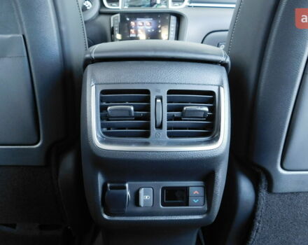 Инфинити QX50, объемом двигателя 2 л и пробегом 0 тыс. км за 51725 $, фото 35 на Automoto.ua