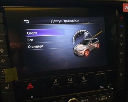 Инфинити QX50, объемом двигателя 2 л и пробегом 0 тыс. км за 44644 $, фото 37 на Automoto.ua