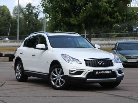 Инфинити QX50, объемом двигателя 2.5 л и пробегом 18 тыс. км за 21900 $, фото 1 на Automoto.ua