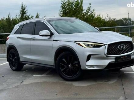 Інфініті QX50, об'ємом двигуна 2 л та пробігом 84 тис. км за 20990 $, фото 1 на Automoto.ua