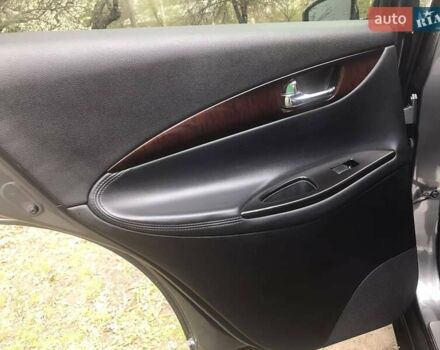 Сірий Інфініті QX50, об'ємом двигуна 3.7 л та пробігом 60 тис. км за 13500 $, фото 9 на Automoto.ua