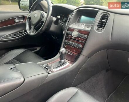Инфинити QX50 2015 в Киеве на Automoto.ua Серый Инфинити QX50, объемом двигателя 3.7 л и пробегом 137 тыс. км за 12300 $, фото 8 на Automoto.ua