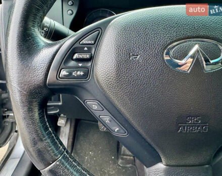 Сірий Інфініті QX50, об'ємом двигуна 3.7 л та пробігом 137 тис. км за 12000 $, фото 37 на Automoto.ua