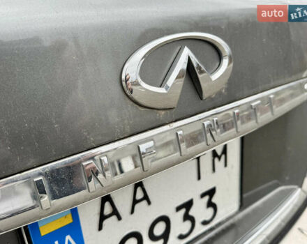 Сірий Інфініті QX50, об'ємом двигуна 3.7 л та пробігом 137 тис. км за 12000 $, фото 13 на Automoto.ua