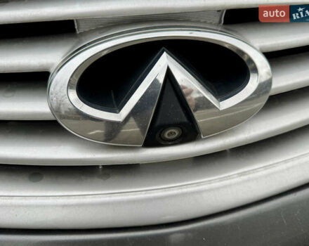 Сірий Інфініті QX50, об'ємом двигуна 3.7 л та пробігом 137 тис. км за 12000 $, фото 12 на Automoto.ua