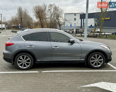 Сірий Інфініті QX50, об'ємом двигуна 3.7 л та пробігом 137 тис. км за 12000 $, фото 24 на Automoto.ua