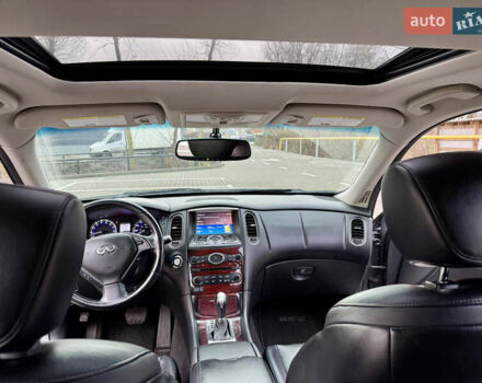Сірий Інфініті QX50, об'ємом двигуна 3.7 л та пробігом 137 тис. км за 12000 $, фото 54 на Automoto.ua