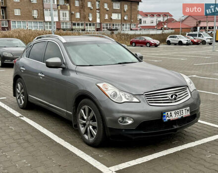 Сірий Інфініті QX50, об'ємом двигуна 3.7 л та пробігом 137 тис. км за 12000 $, фото 23 на Automoto.ua