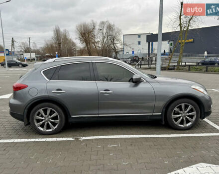 Сірий Інфініті QX50, об'ємом двигуна 3.7 л та пробігом 137 тис. км за 12000 $, фото 6 на Automoto.ua