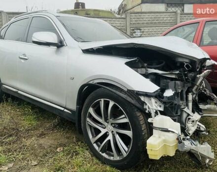 Серый Инфинити QX50, объемом двигателя 3.7 л и пробегом 170 тыс. км за 5600 $, фото 1 на Automoto.ua