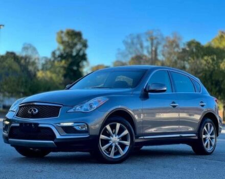 Серый Инфинити QX50, объемом двигателя 3.7 л и пробегом 58 тыс. км за 5800 $, фото 2 на Automoto.ua