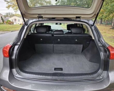 Серый Инфинити QX50, объемом двигателя 3.7 л и пробегом 53 тыс. км за 6000 $, фото 6 на Automoto.ua