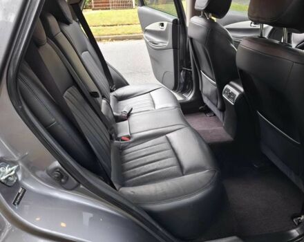 Серый Инфинити QX50, объемом двигателя 3.7 л и пробегом 53 тыс. км за 6000 $, фото 12 на Automoto.ua