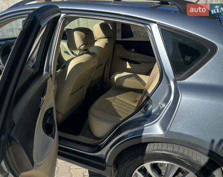 Серый Инфинити QX50, объемом двигателя 3.7 л и пробегом 78 тыс. км за 17800 $, фото 5 на Automoto.ua