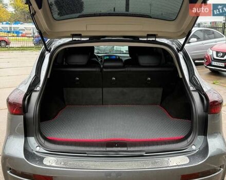 Серый Инфинити QX50, объемом двигателя 3.7 л и пробегом 78 тыс. км за 14900 $, фото 20 на Automoto.ua