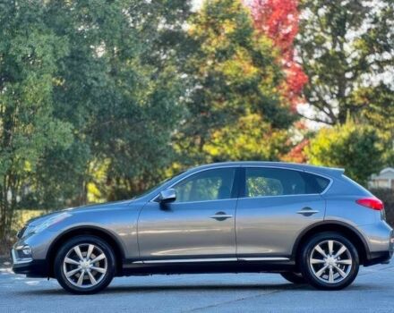 Серый Инфинити QX50, объемом двигателя 3.7 л и пробегом 58 тыс. км за 5800 $, фото 4 на Automoto.ua