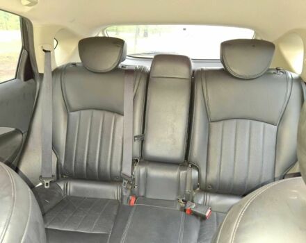 Серый Инфинити QX50, объемом двигателя 3.7 л и пробегом 53 тыс. км за 6000 $, фото 13 на Automoto.ua