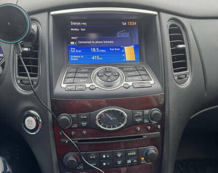 Сірий Інфініті QX50, об'ємом двигуна 3.7 л та пробігом 170 тис. км за 14000 $, фото 13 на Automoto.ua