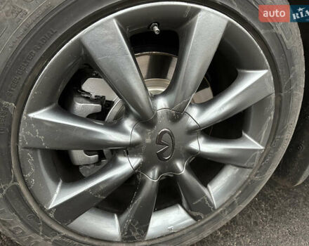 Серый Инфинити QX50, объемом двигателя 3.7 л и пробегом 83 тыс. км за 14000 $, фото 19 на Automoto.ua