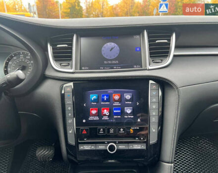 Серый Инфинити QX50, объемом двигателя 2 л и пробегом 80 тыс. км за 19900 $, фото 12 на Automoto.ua