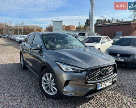 Серый Инфинити QX50, объемом двигателя 2 л и пробегом 80 тыс. км за 19500 $, фото 2 на Automoto.ua