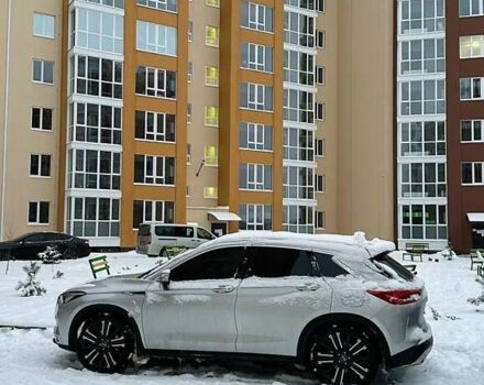 Серый Инфинити QX50, объемом двигателя 2 л и пробегом 88 тыс. км за 18000 $, фото 14 на Automoto.ua