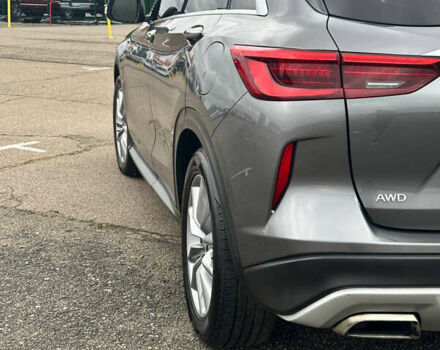 Серый Инфинити QX50, объемом двигателя 2 л и пробегом 177 тыс. км за 17999 $, фото 4 на Automoto.ua