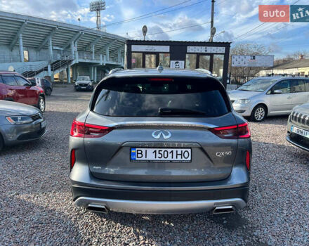 Серый Инфинити QX50, объемом двигателя 2 л и пробегом 80 тыс. км за 19500 $, фото 7 на Automoto.ua