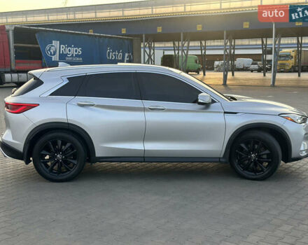 Серый Инфинити QX50, объемом двигателя 2 л и пробегом 67 тыс. км за 22700 $, фото 10 на Automoto.ua