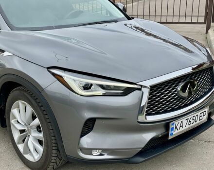 Сірий Інфініті QX50, об'ємом двигуна 2 л та пробігом 50 тис. км за 26999 $, фото 1 на Automoto.ua