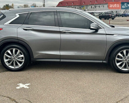 Серый Инфинити QX50, объемом двигателя 2 л и пробегом 177 тыс. км за 17999 $, фото 6 на Automoto.ua