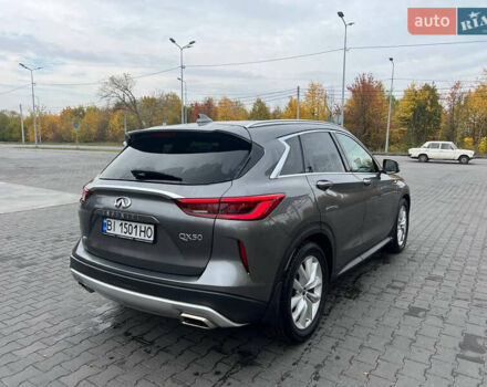 Серый Инфинити QX50, объемом двигателя 2 л и пробегом 80 тыс. км за 19900 $, фото 4 на Automoto.ua