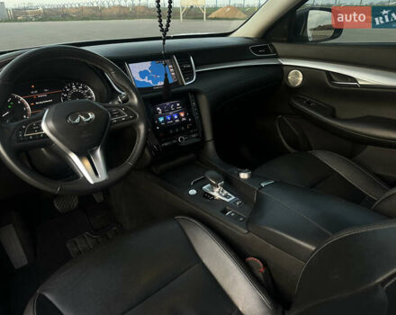 Серый Инфинити QX50, объемом двигателя 2 л и пробегом 67 тыс. км за 22700 $, фото 19 на Automoto.ua